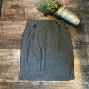 Gray pencil skirt